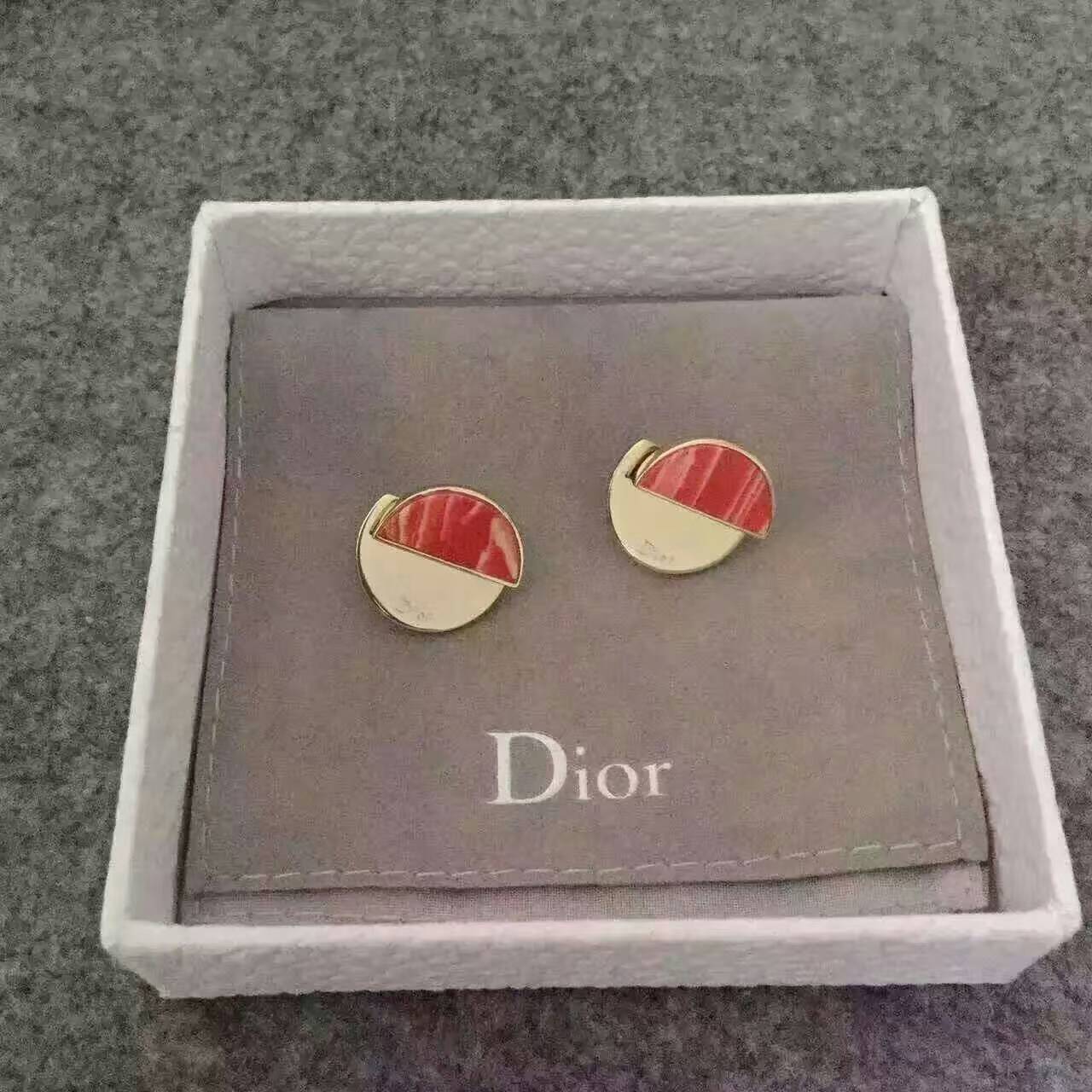 ディオールコピー ピアス 2024春夏新作 DIOR 超美品! レディース ピアス drearrings160805-22