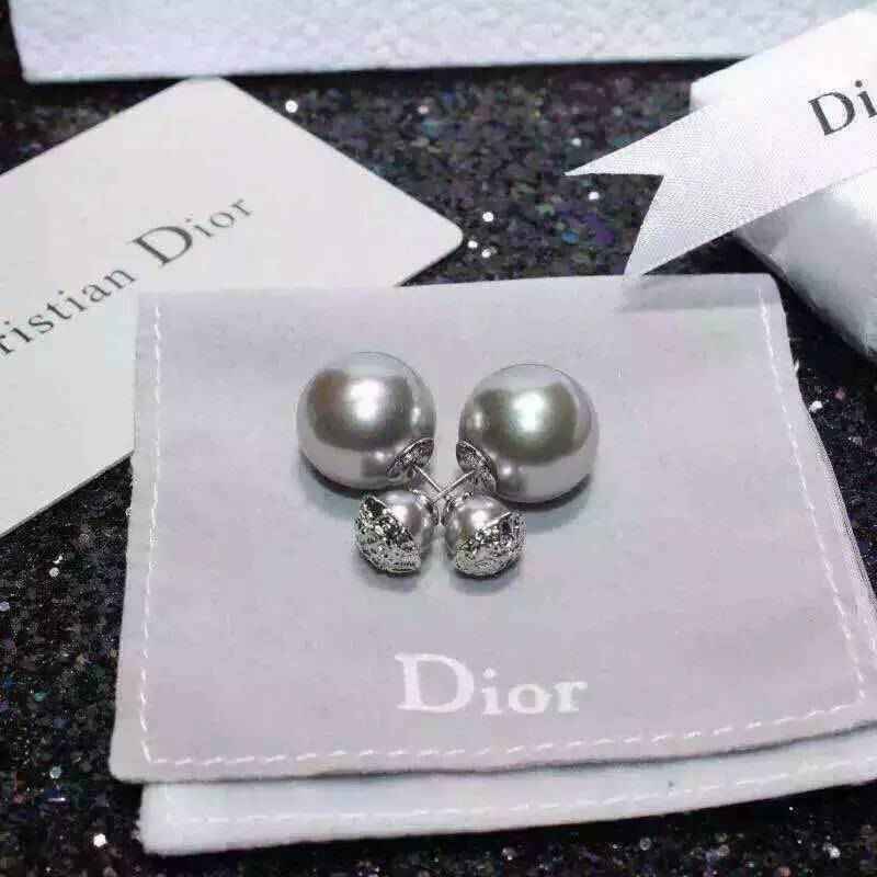 ディオールコピー ピアス 2024春夏新作 DIOR 超美品! レディース ピアス drearrings160425-24