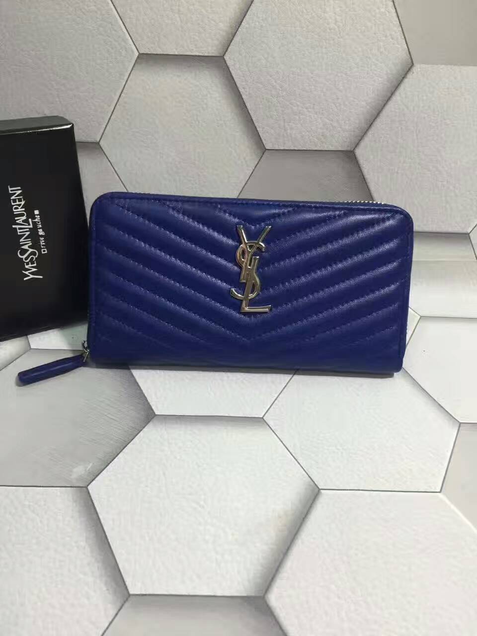 2017美品 サンローランコピー 財布 Yves Saint Laurent レディース ラウンドファスナー長財布 358094-3