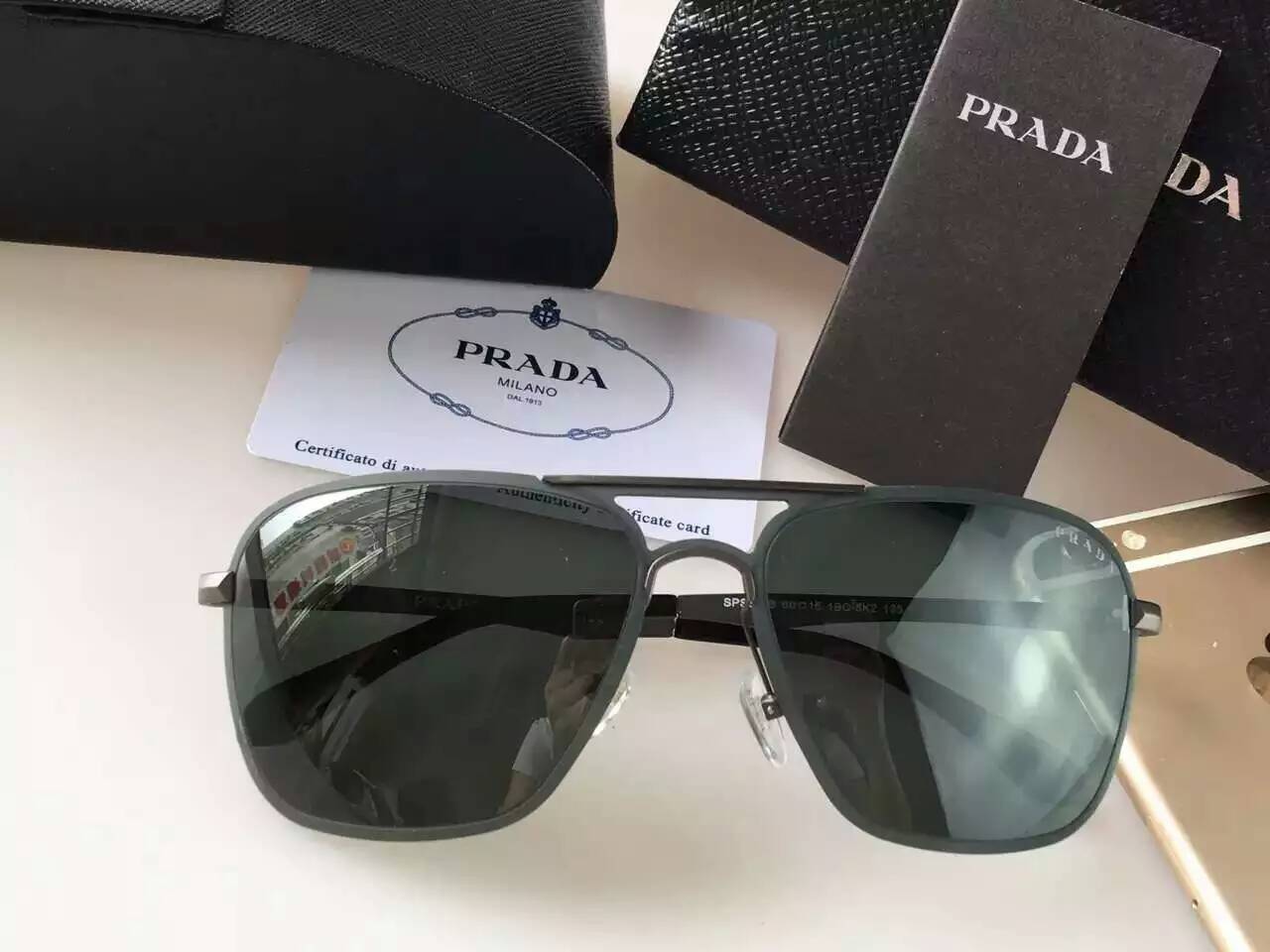 プラダコピー サングラス 2024春夏新作 PRADA 人気 UVカット サングラス prglass160408-3