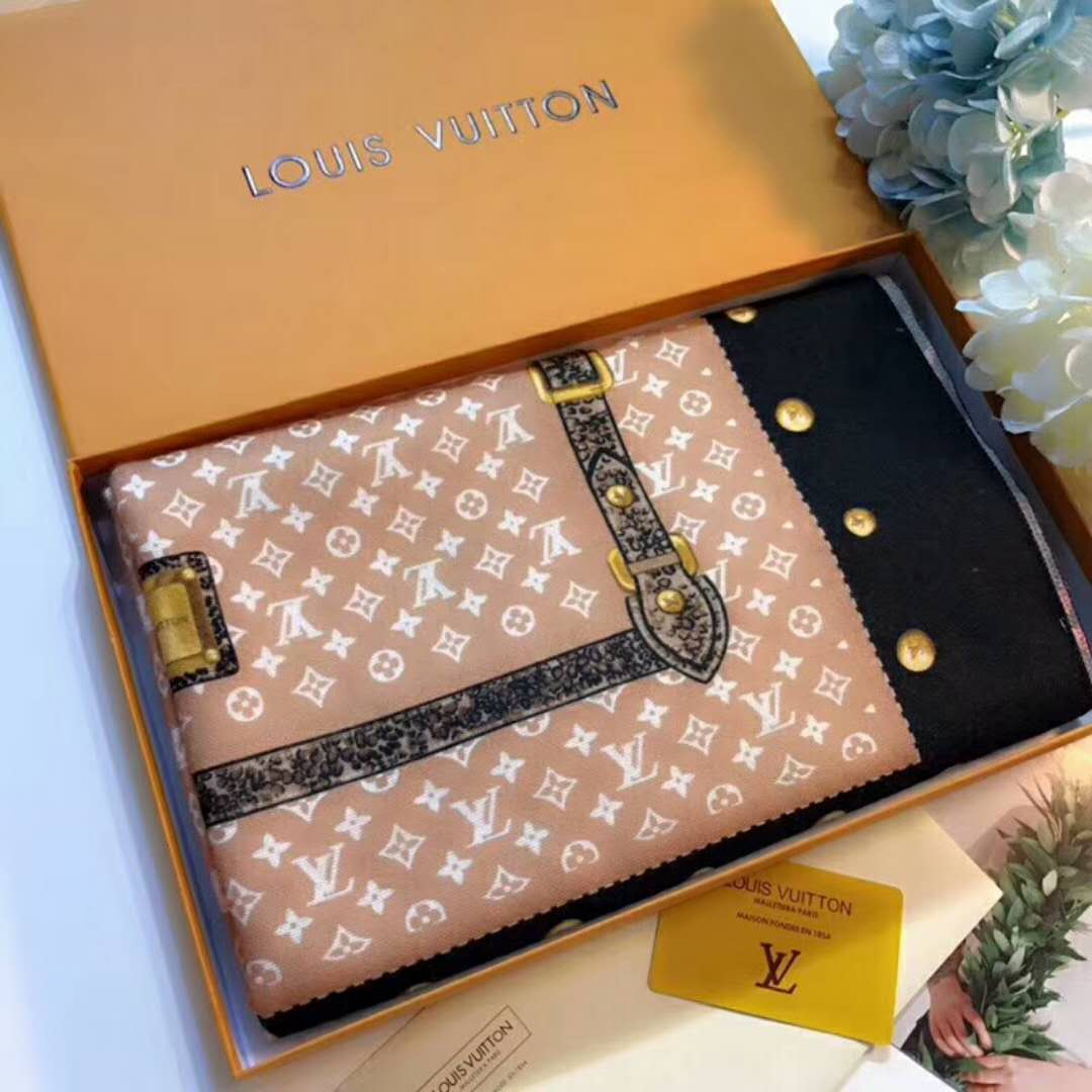 偽物ルイヴィトン スカーフ 2024新作LOUIS VUITTON 高貴の気質 ウール スカーフ lvwj17110880-9