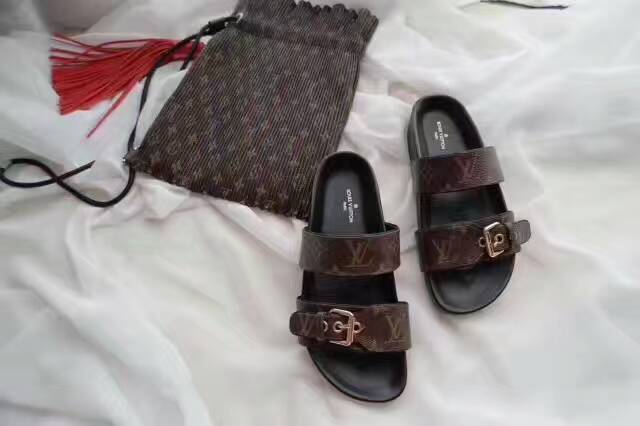 偽物ルイヴィトン 靴 2024新作Louis Vuitton 超美品! レディース ビーチサンダル lvshoes170405-7