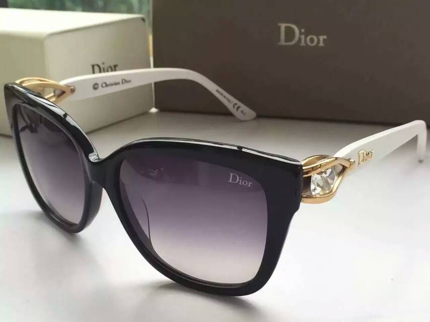 ディオールコピー サングラス 2024春夏新作 CHRISTIAN DIOR レディース UVカット 眼鏡 drglass150726-20