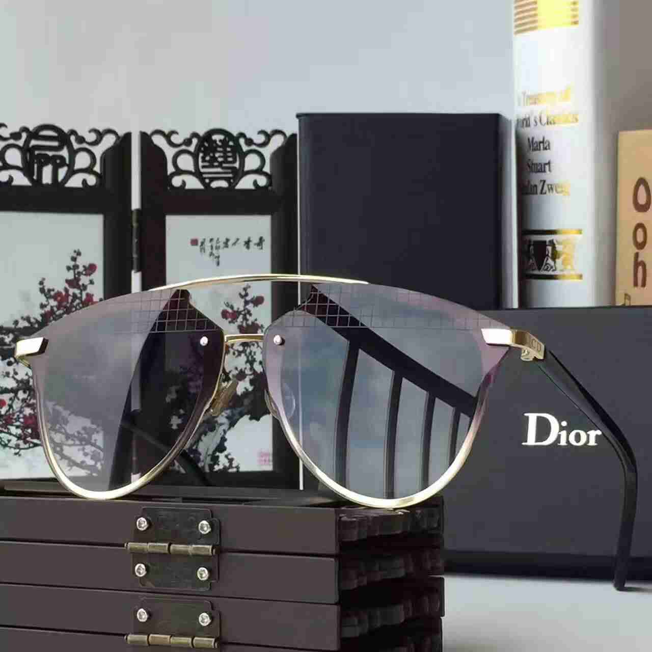 ディオールコピー サングラス CHRISTIAN DIOR 2024新品 UVカット レディース サングラス drglass161116-21