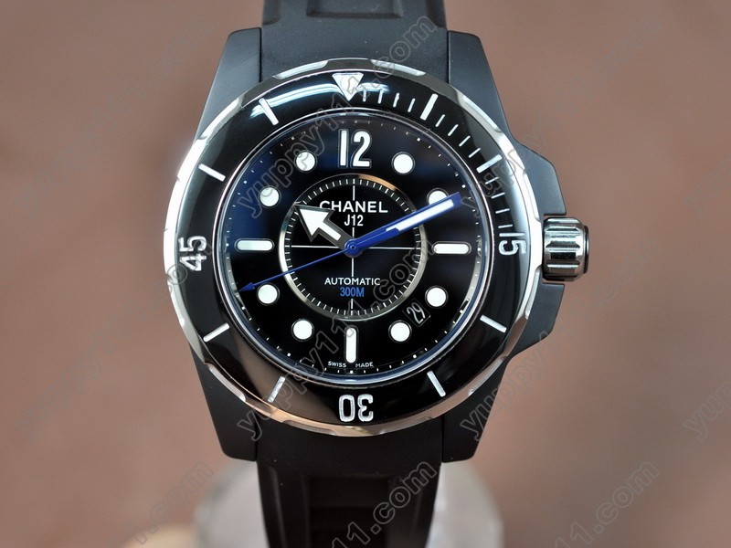 シャネルChanel J12 (Best version) Black Pvd RU/Black Swiss Eta 2824-2自動巻き