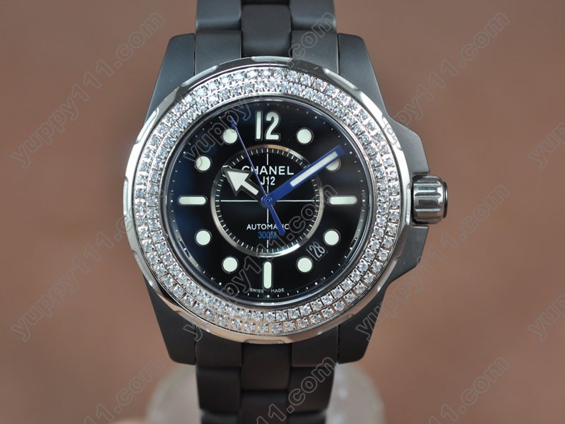 シャネルChanel J12 Full Black Ceramic Black Dial Asia Eta 2824-2自動巻き