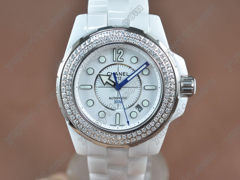 シャネルChanel J12 Full White Ceramic White Dial Asia Eta 2824-2自動巻き