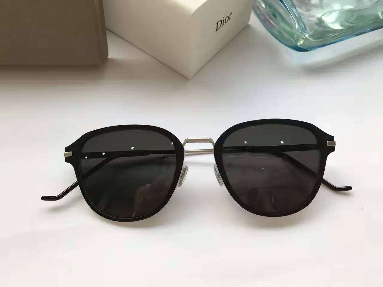 新品 ディオールコピー サングラス CHRISTIAN DIOR 2024秋冬新作 上質で UVカット サングラス drglass161030-14