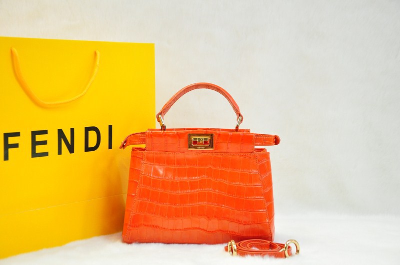 フェンディコピーバッグ FENDI 2014新作 オレンジ レディース アリゲーターマット 2wayハンドバッグ/ショルダー付 2104-7