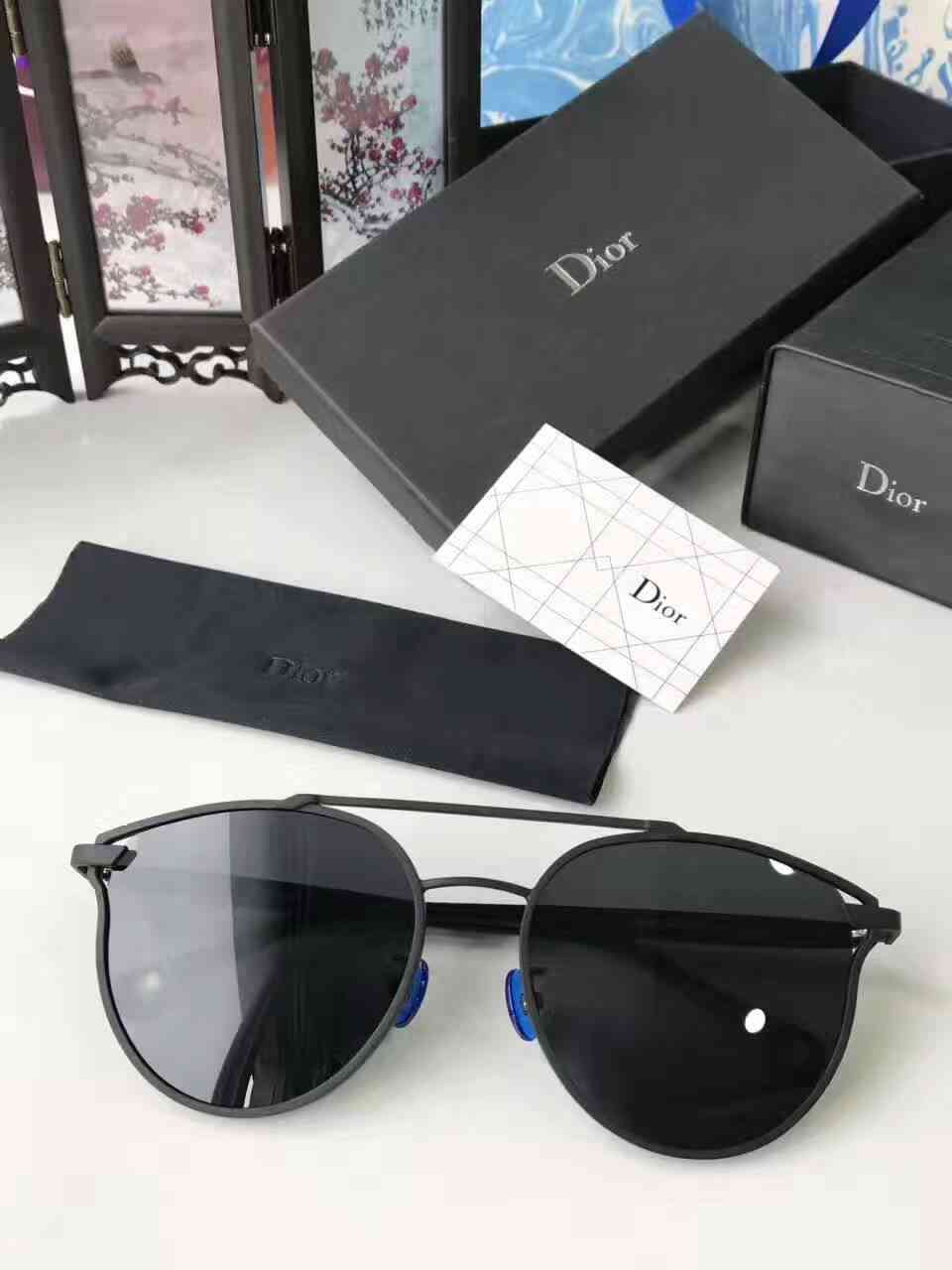 ディオールコピー サングラス CHRISTIAN DIOR 2024新作 人気 マルチカラー サングラス drgs23150170-7