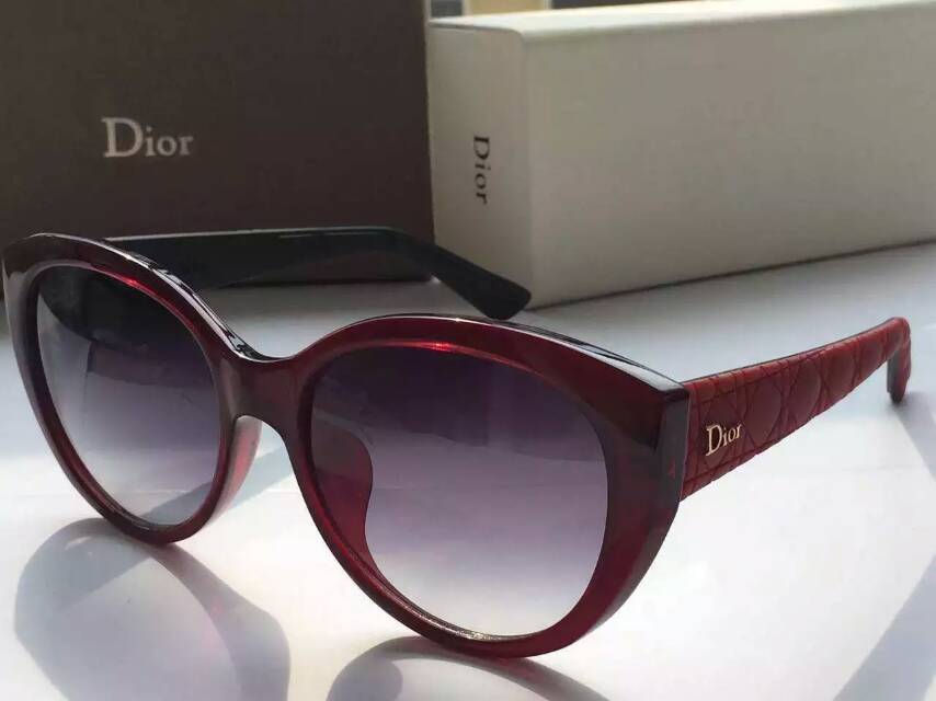 CHRISTIAN DIOR ディオールコピー サングラス 2024春夏新作 レディース UVカット 眼鏡 drglass150805-7