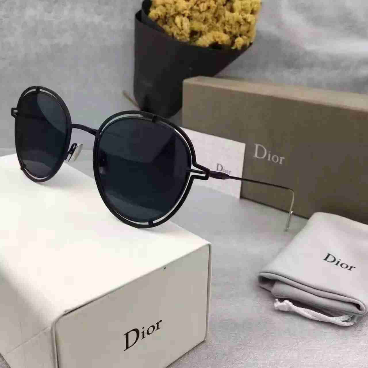 ディオールコピー サングラス CHRISTIAN DIOR 2024秋冬新作 UVカット ファッション サングラス drglass161028-21