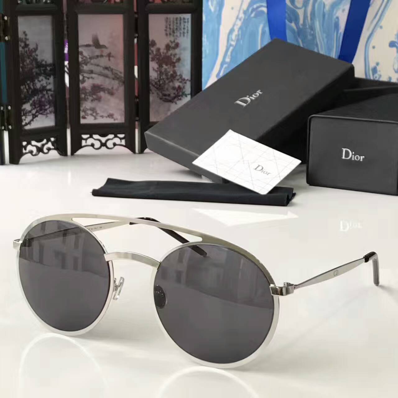 2024新作 偽物ディオール サングラス CHRISTIAN DIOR 超美品! レディース サングラス dryj176114-2