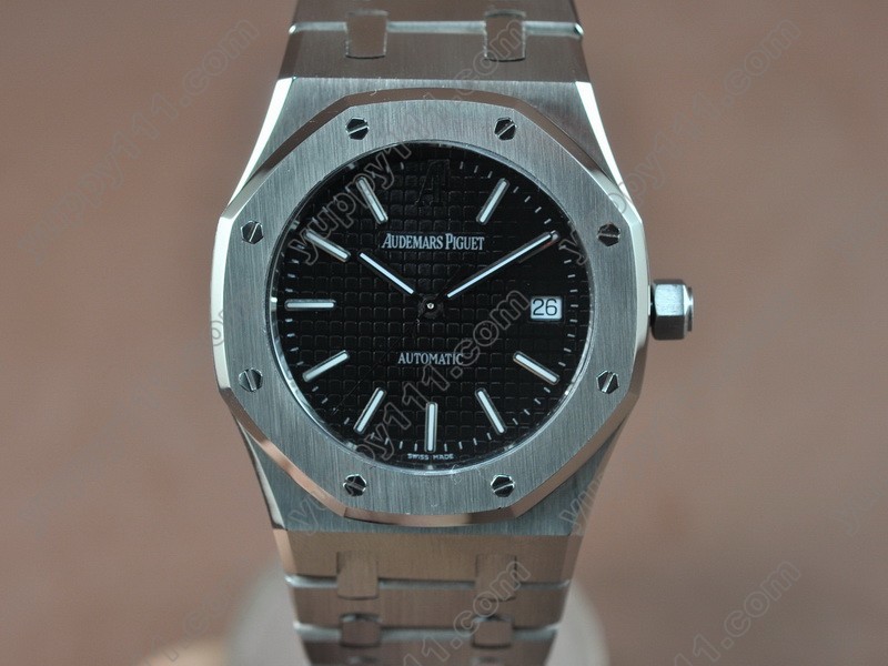 オーデマ･ピゲAudemars Piguet Royal Oak Jumbo 39mm SS/SS Black Swiss Eta 2824-2自動巻き