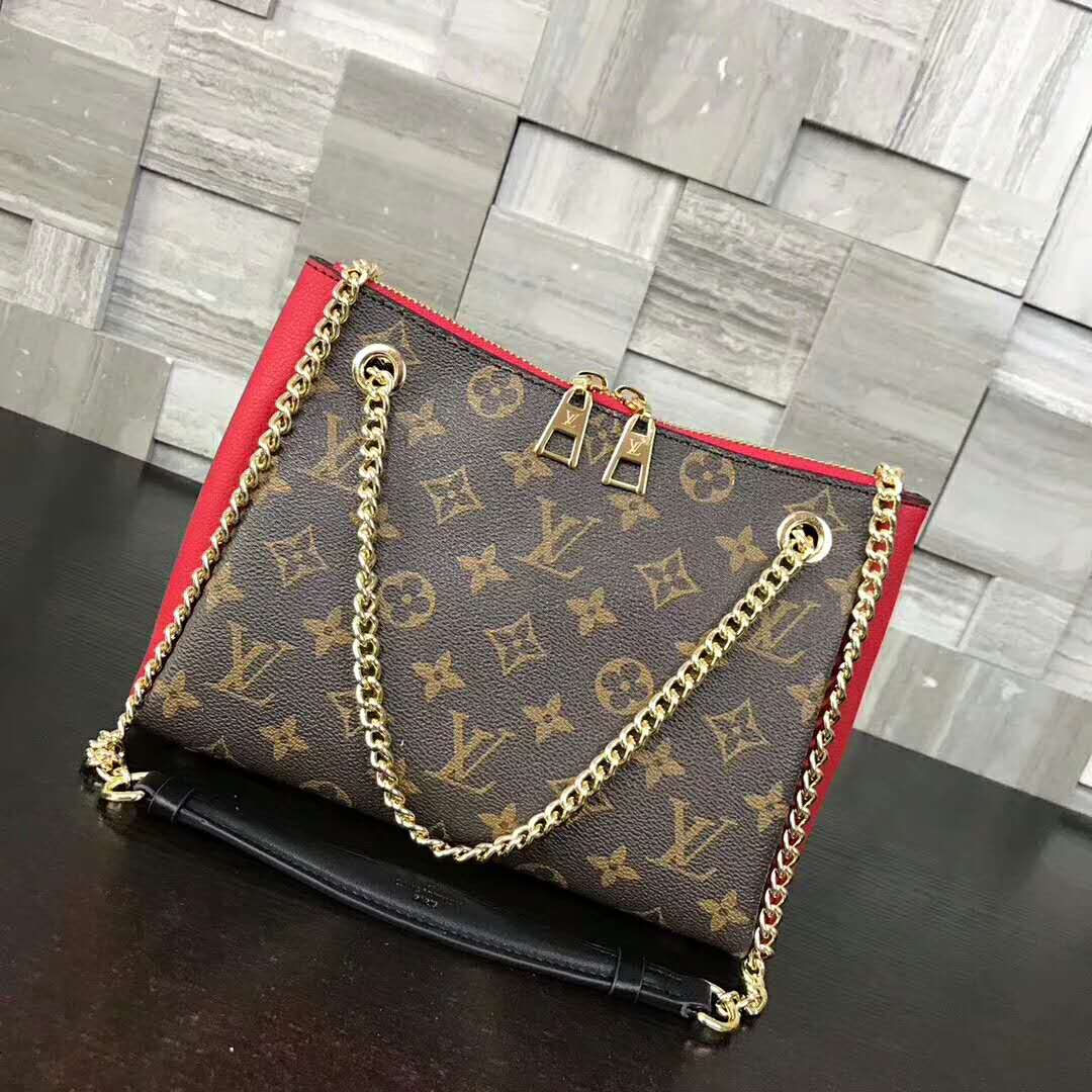 ルイヴィトンコピーバッグ LOUIS VUITTON 2024新作 チェーンショルダーバッグ M53068