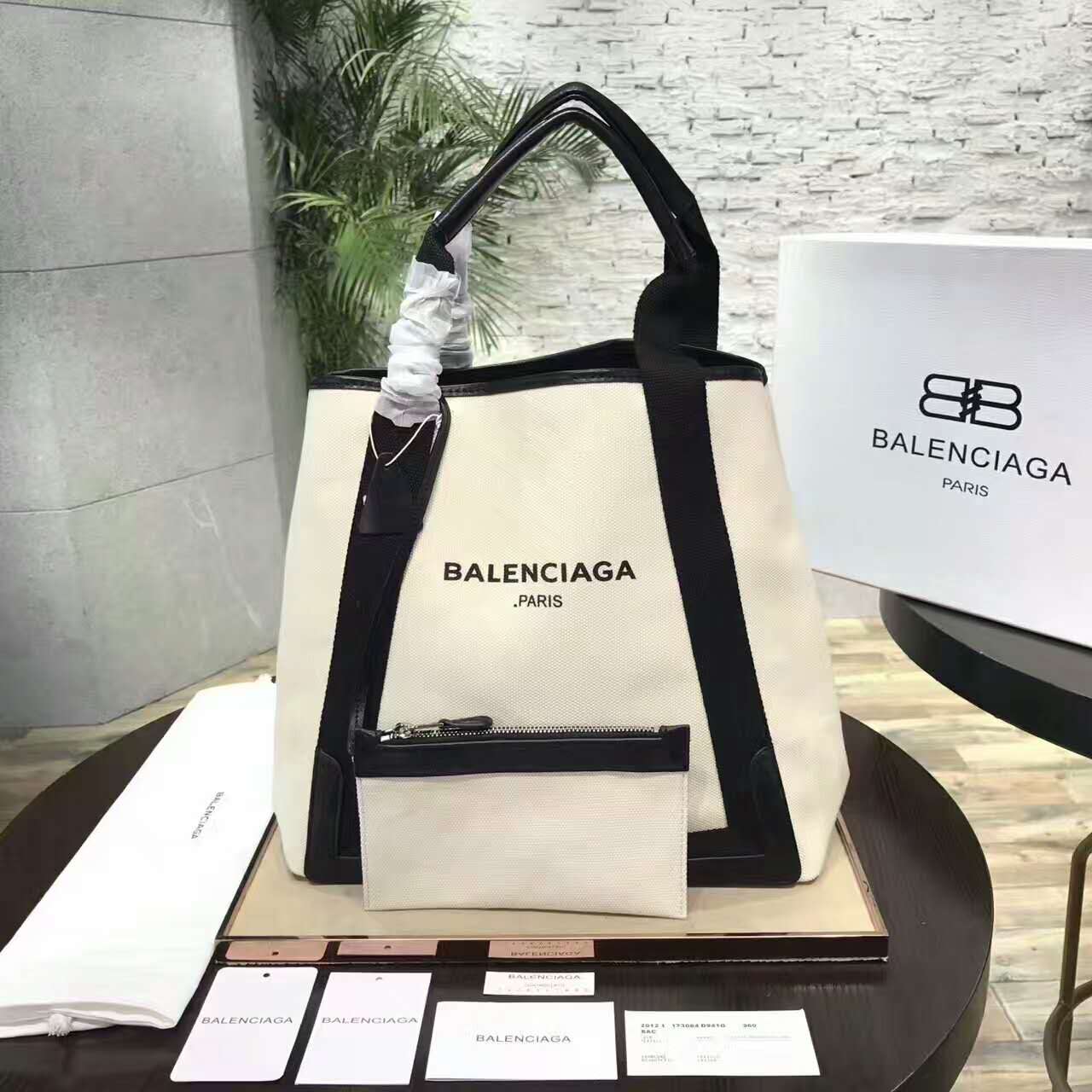 2024新作 偽物バレンシアガ バッグ BALENCIAGA ファッション ショッピングバッグ bg17725