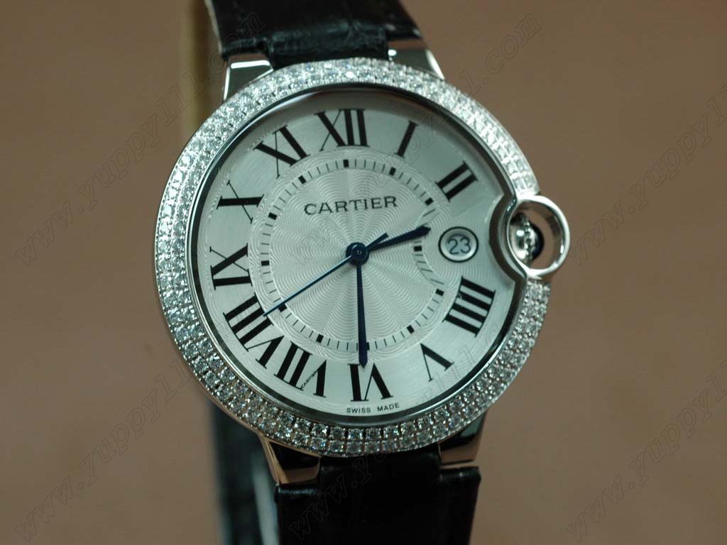 カルティエ Cartier Ladies SS Case White Dial Black Strap Diamondクオーツ