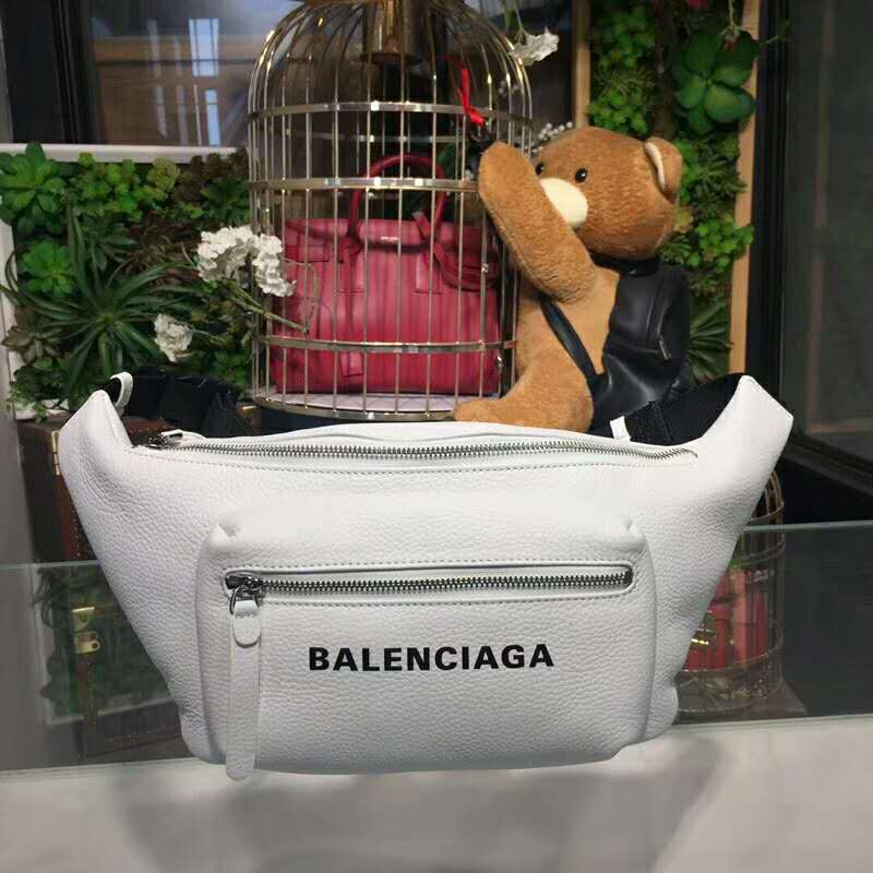 バレンシアガコピー バッグ 2024新作 BALENCIAGA ボディバッグ bl180929p43