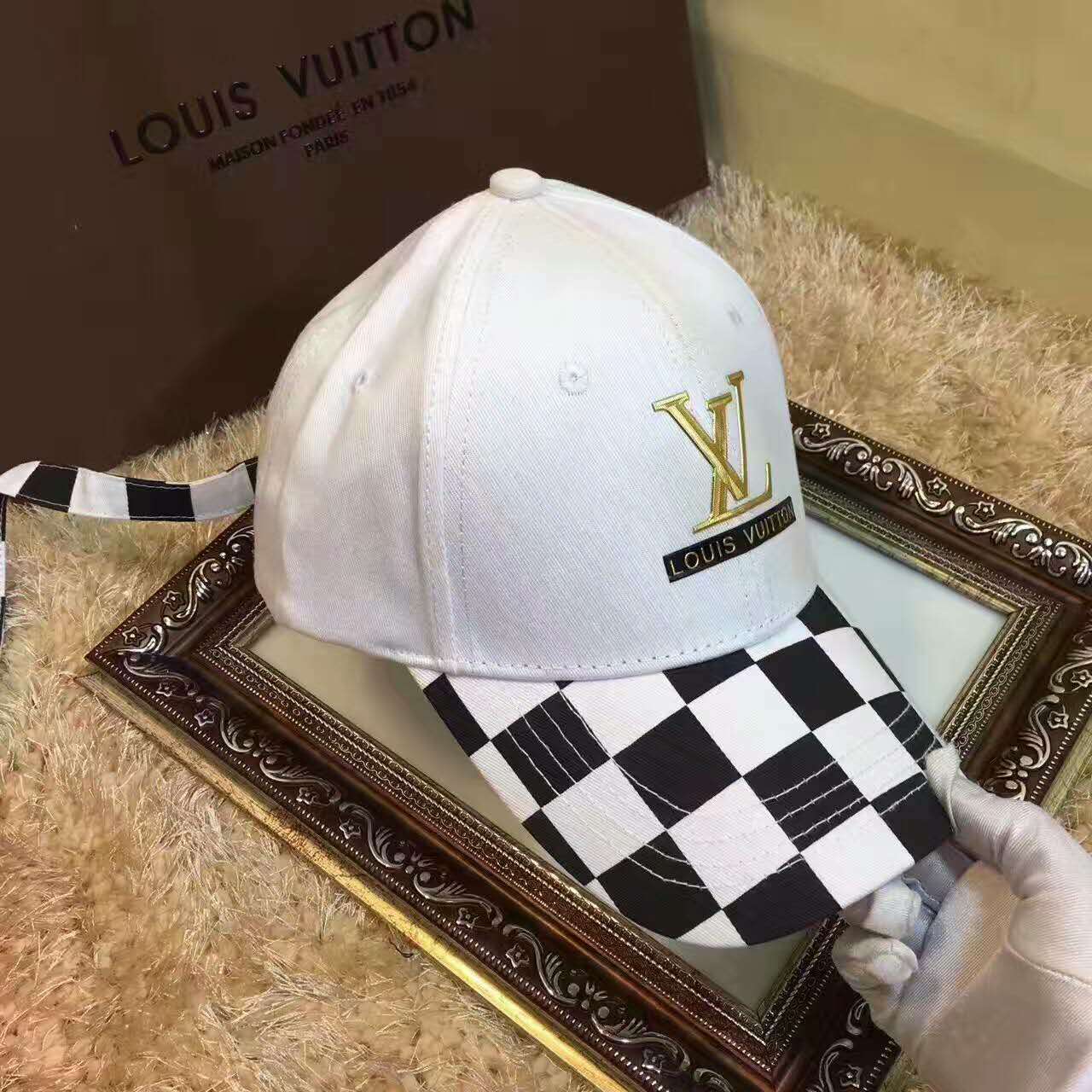 偽物ルイヴィトン 帽子 LOUIS VUITTON 2024新作 メンズ レディース ベースボールキャップ lvcapmiu170401-9