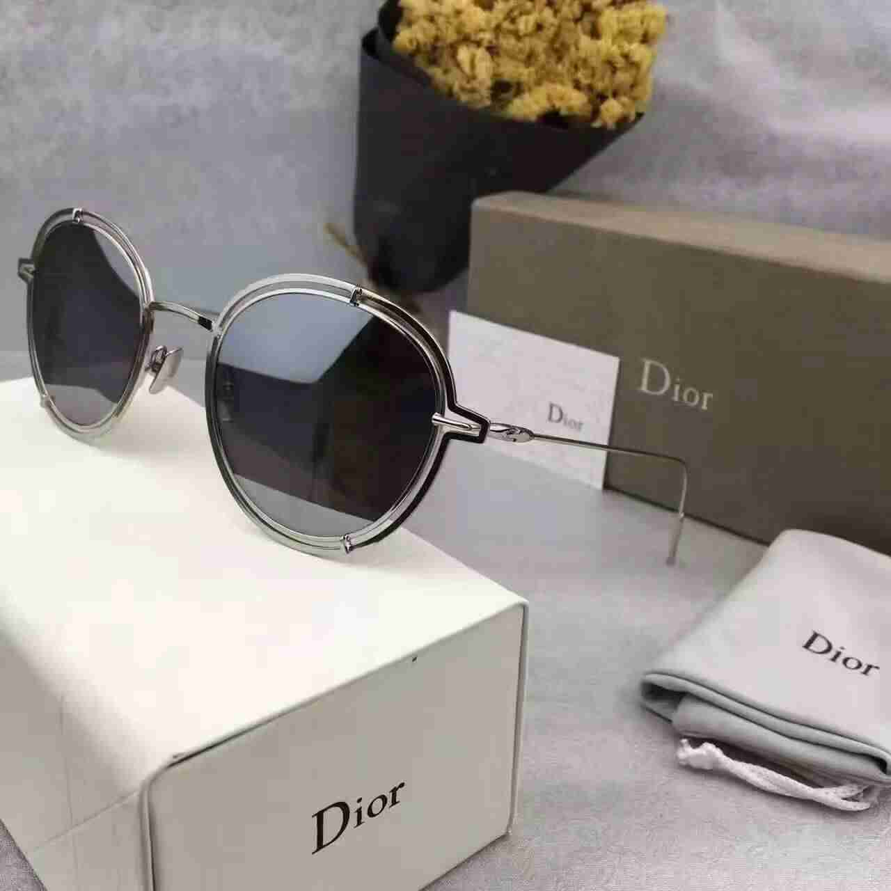 ディオールコピー サングラス CHRISTIAN DIOR 2024秋冬新作 UVカット ファッション サングラス drglass161028-18