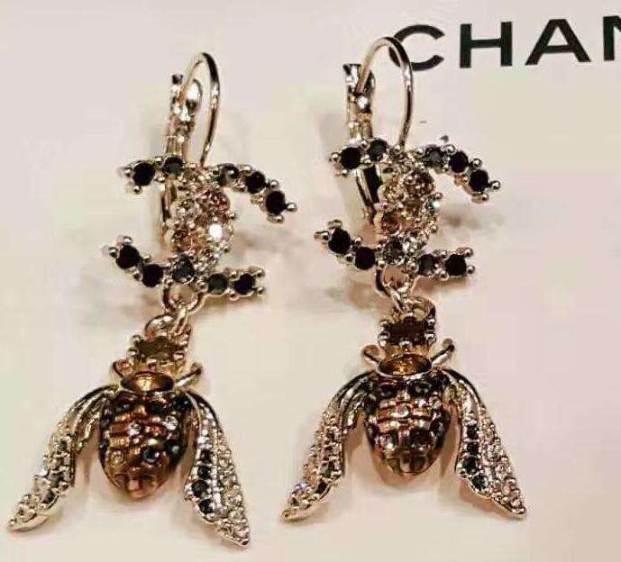 シャネルコピー ピアス CHANEL 2024秋冬新品 レディース 高貴の気質 ピアス chearrings161025-15