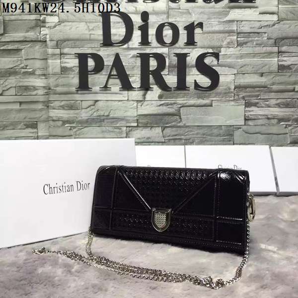 ディオールコピー バッグ 2024新作DIOR チェーン斜め掛けショルダーバッグ パーティーバッグ drM941-3