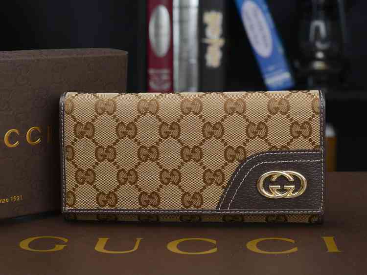 グッチコピー 財布 GUCCI 2014秋冬新作 GG柄 キャンバス 高品質 耐久性 男女兼用 長財布 三つ折財布 234596