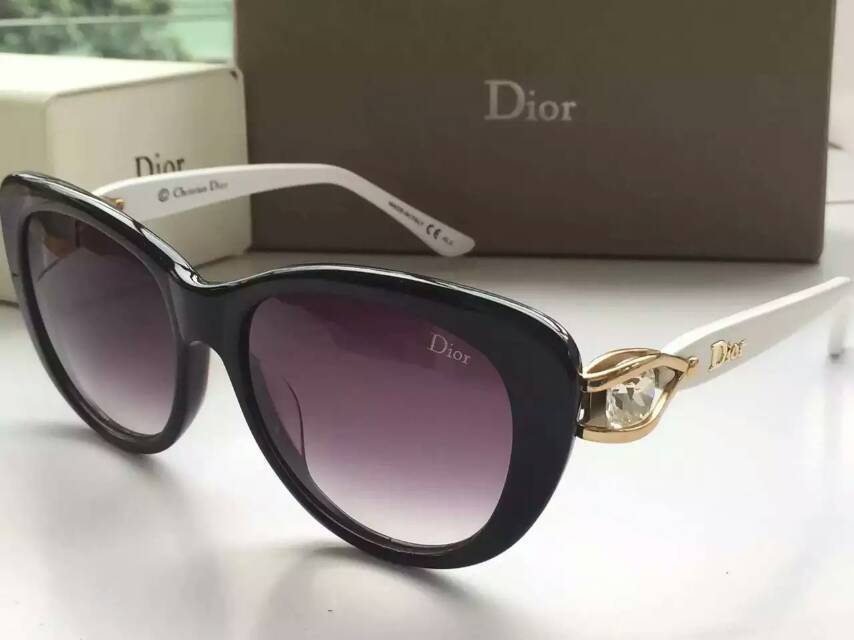 ディオールコピー サングラス 2024春夏新作 CHRISTIAN DIOR レディース UVカット 眼鏡 drglass150726-23