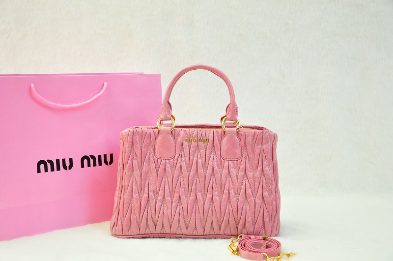 ミュウミュウコピー バッグ MIUMIU 2014新作 ピンク 2way レディース 型押しクロコ ショルダー付 ハンドバッグ 0803-1