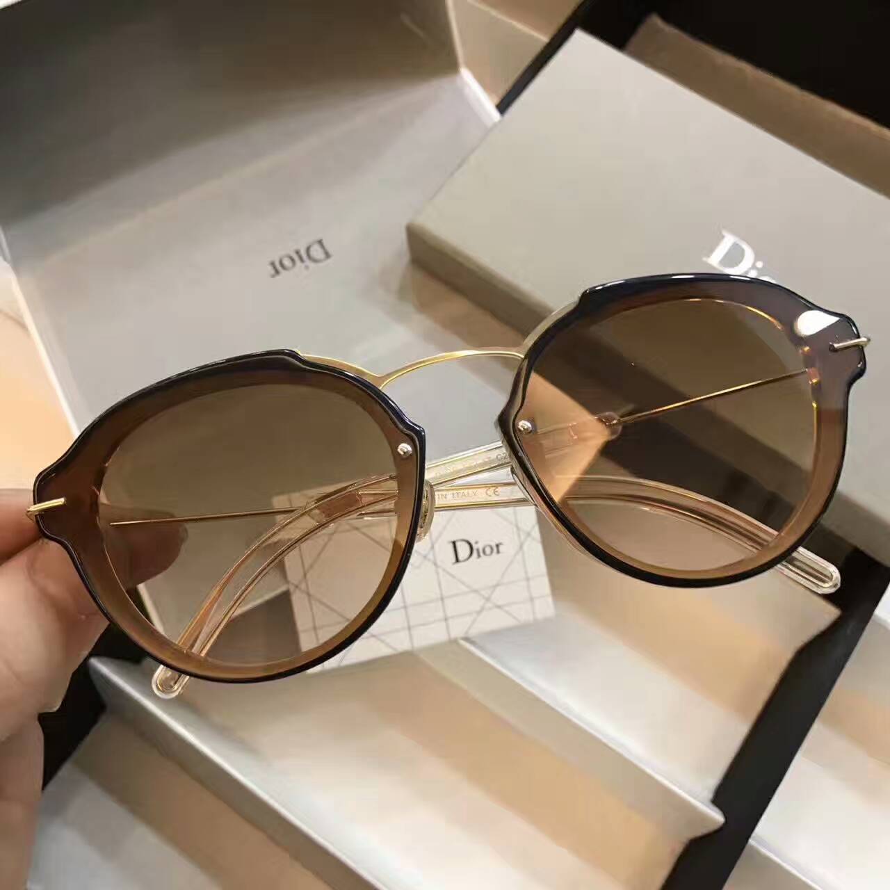 ディオールコピー サングラス CHRISTIAN DIOR 2024新作 高品質 ファッション サングラス drgs170401-13