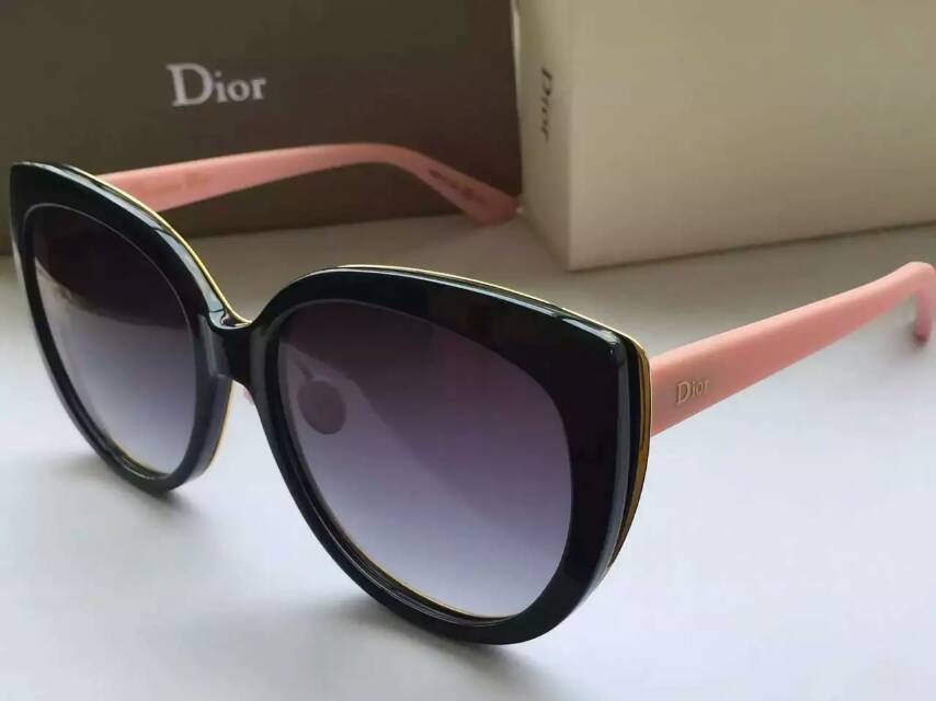 ディオールコピー サングラス CHRISTIAN DIOR 2024春夏新作 レディース UVカット サングラス drglass150608-2