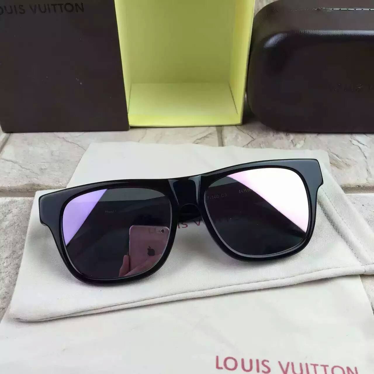 ルイヴィトンコピー サングラス 2024春夏新品 LOUIS VUITTON 日除け UVカット 眼鏡 lvglass16408-9