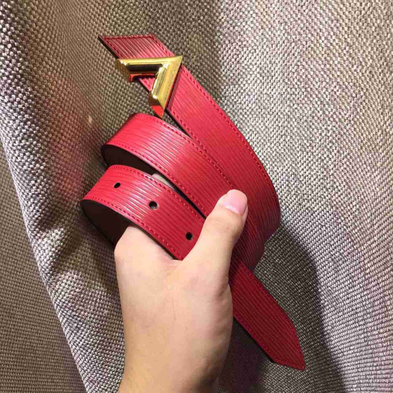 ルイヴィトンコピー ベルト 2024春夏新作 LOUIS VUITTON 上質で 耐久性 ベルト lvbelt160728-17