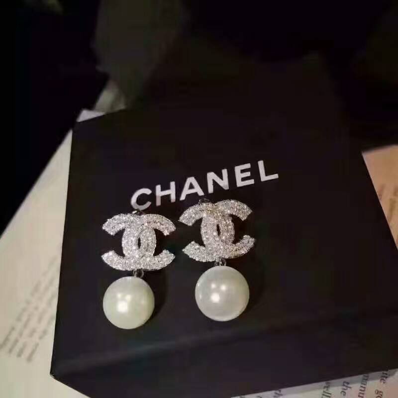 シャネルコピー ピアス CHANEL 2024新作 高貴の気質 レディース ピアス chearrings170310-7