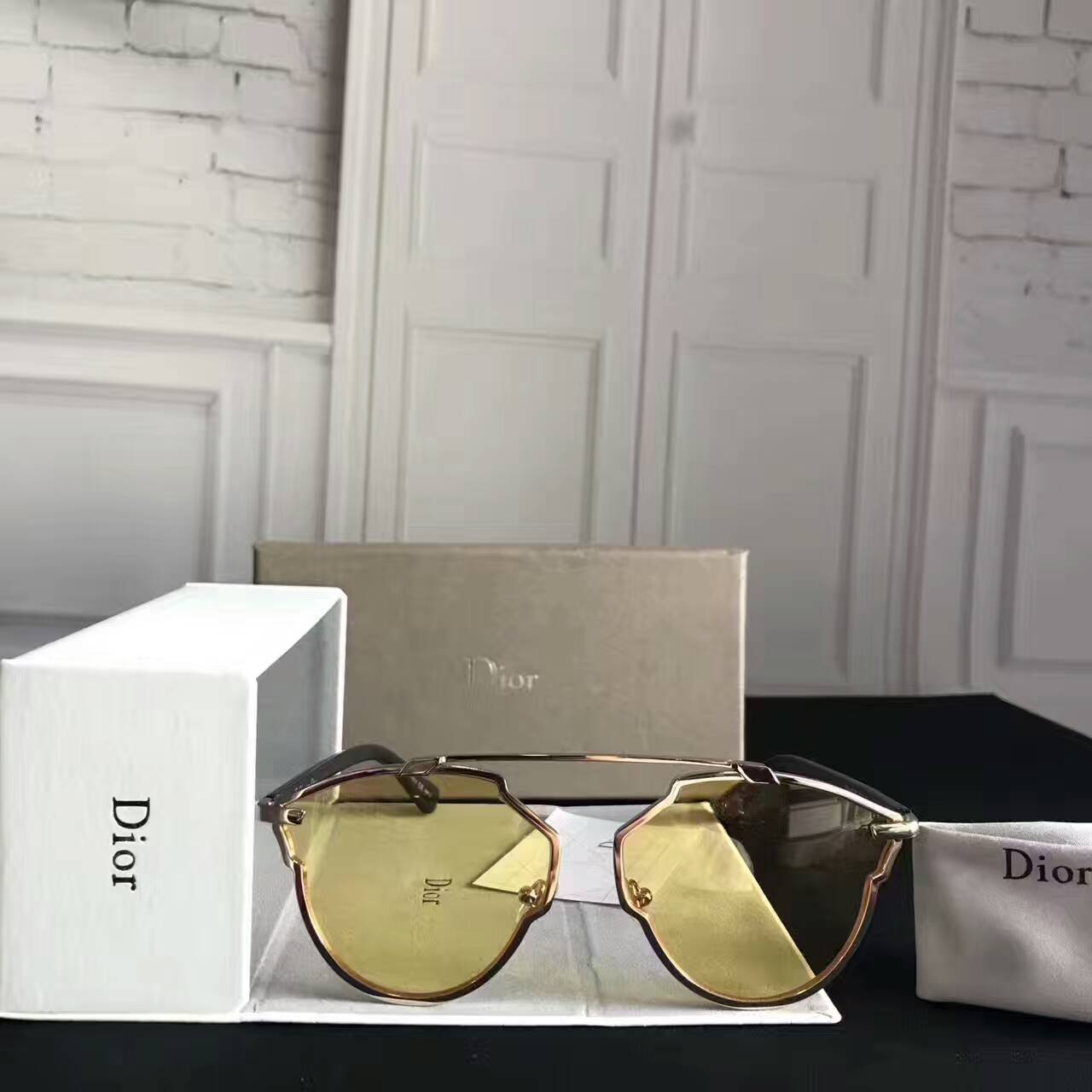 ディオールコピー サングラス CHRISTIAN DIOR 2024新作 レディース オシャレ サングラス dryj1752216-1