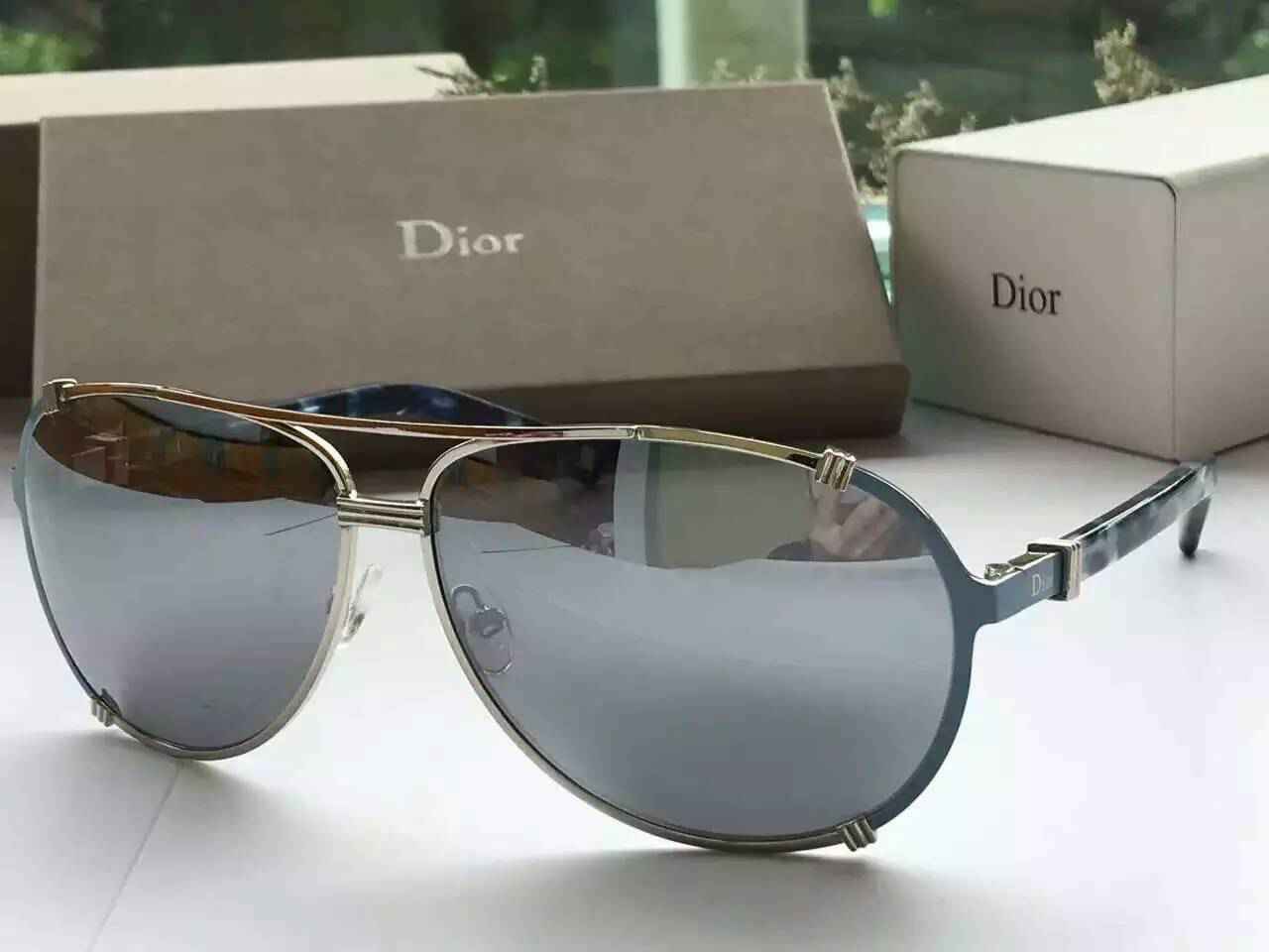 ディオールコピー サングラス 2024春夏新作 CHRISTIAN DIOR UVカット 高品質 サングラス drglass160723-13