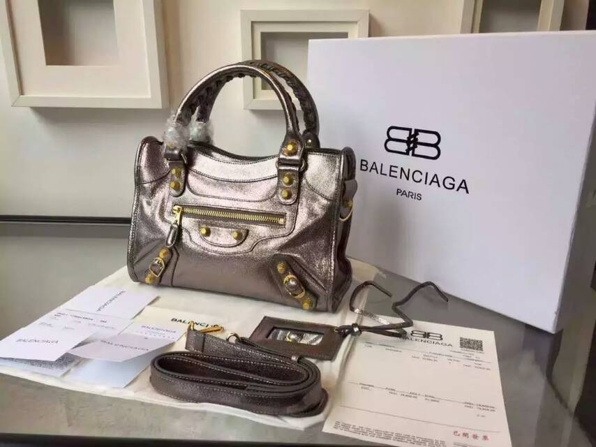 バレンシアガコピー バッグ BALENCIAGA 2024春夏新作 ミニ ポーチ レディース ハンドバッグ babag150525d-1