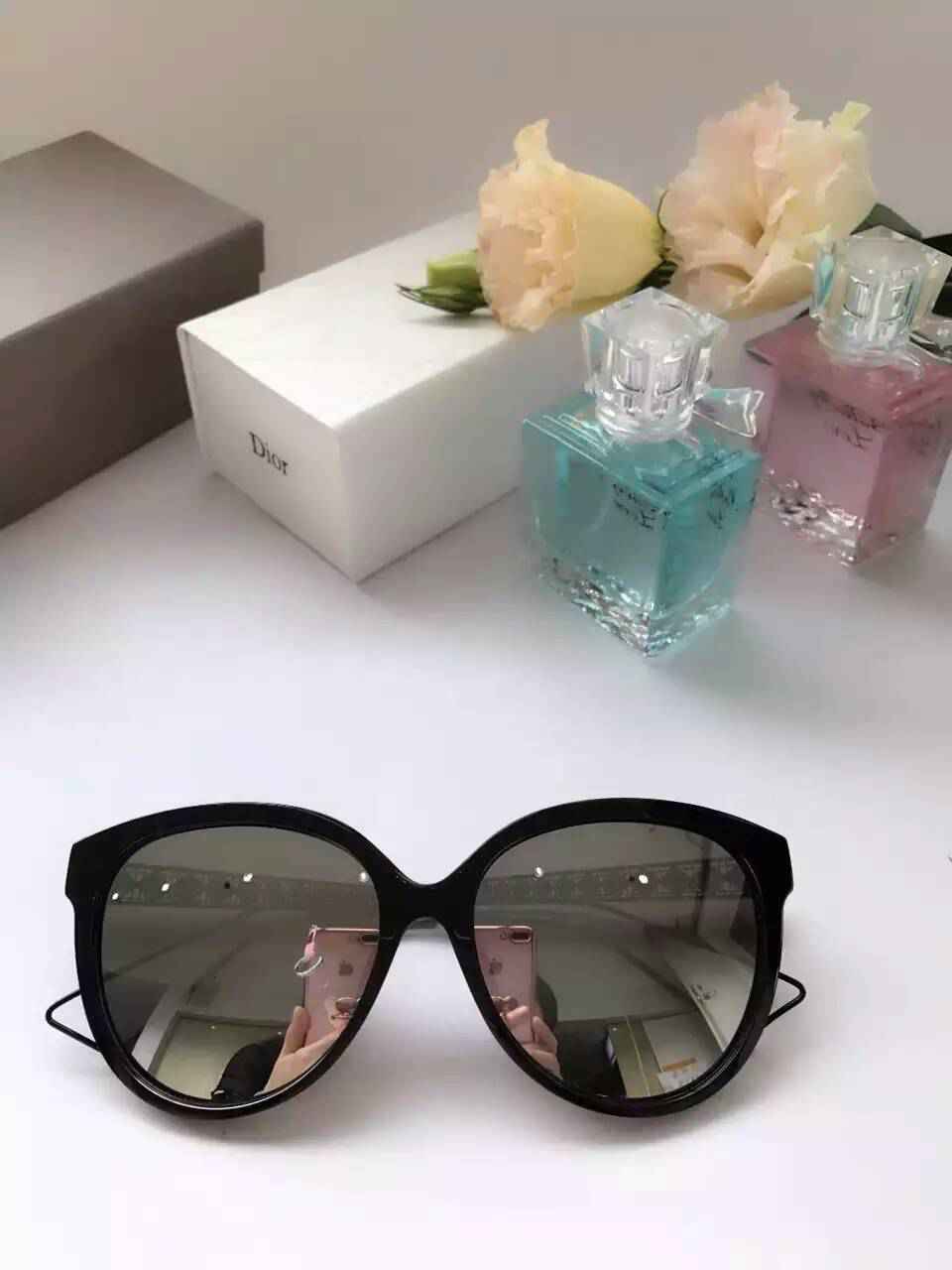 新品 ディオールコピー サングラス CHRISTIAN DIOR 2024秋冬新作 上質で UVカット サングラス drglass161030-26