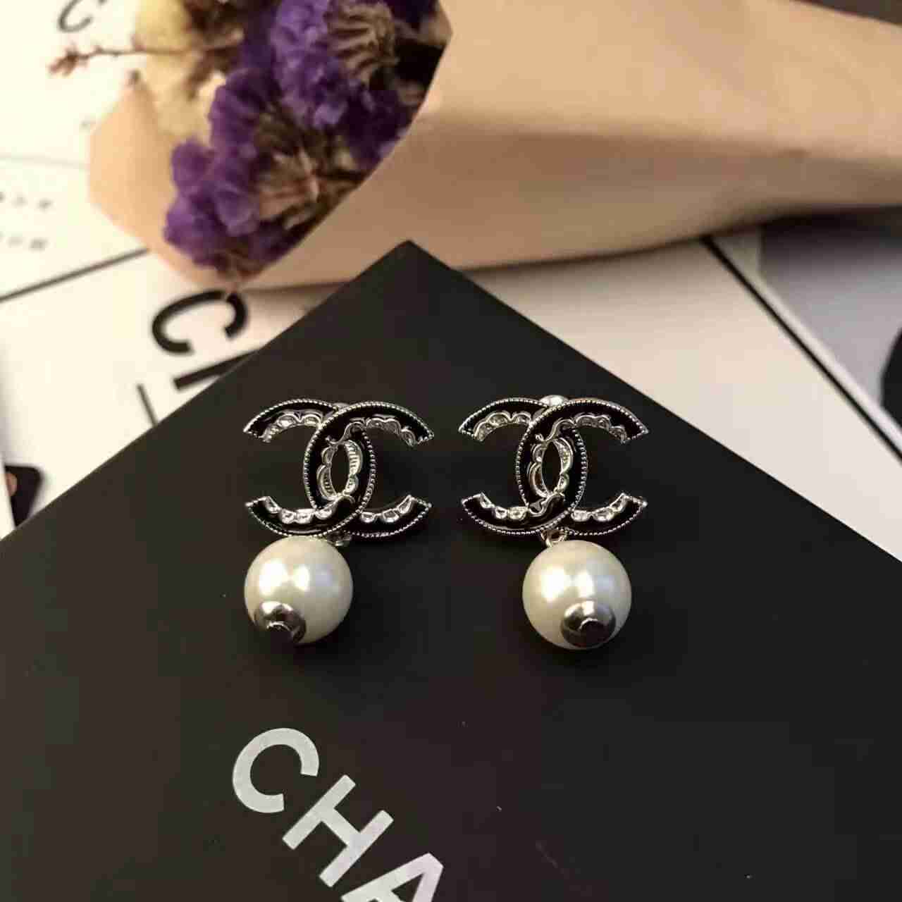 シャネルコピー ピアス CHANEL 2024秋冬新品 レディース 高貴の気質 ピアス chearrings161025-4