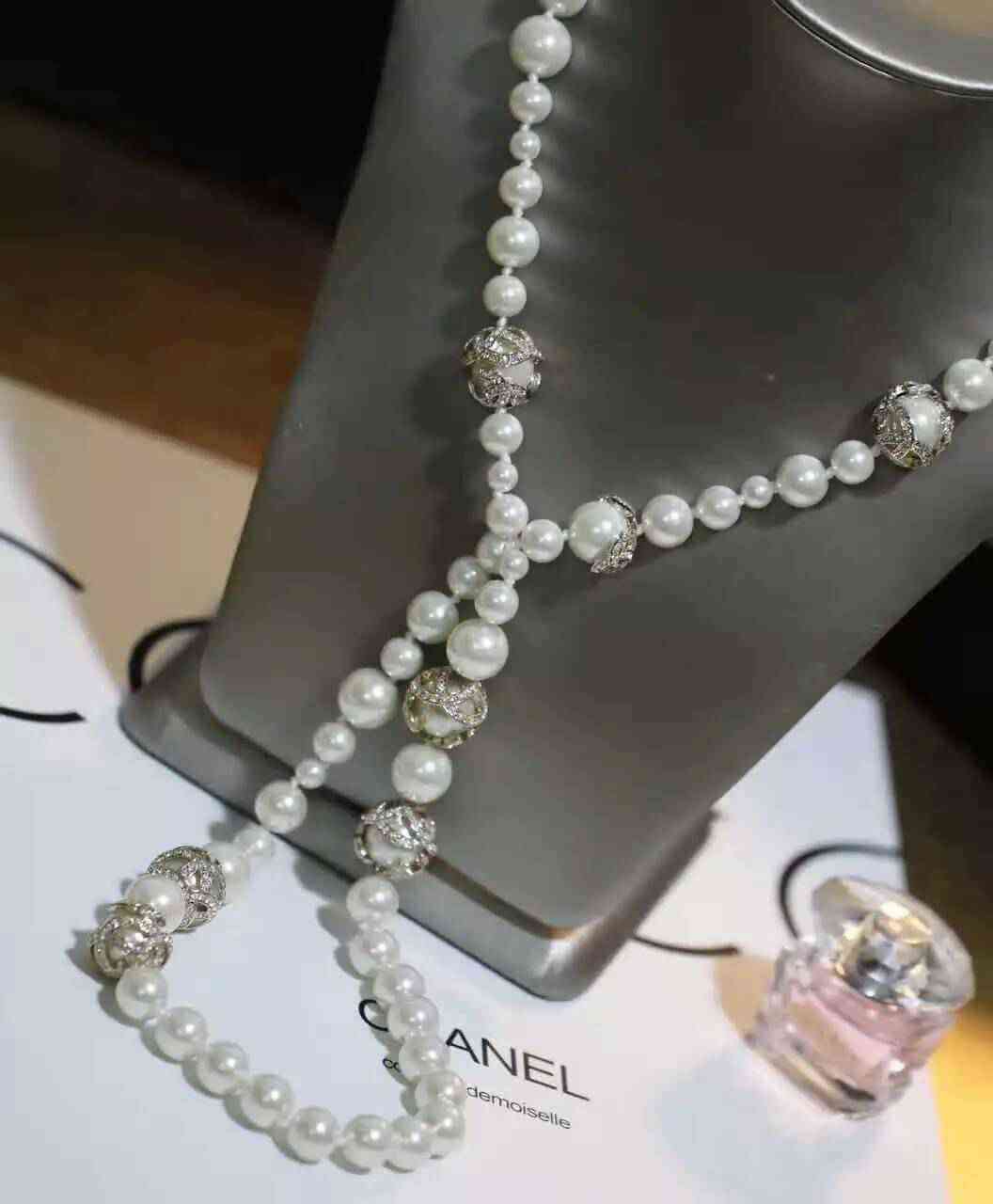 シャネルコピー ネックレス CHANEL 2024秋冬新品 レディース 高貴の品格が漂うおしゃれな ネックレス chnecklace161025-6