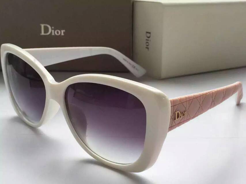 CHRISTIAN DIOR ディオールコピー サングラス 2024春夏新作 レディース UVカット 眼鏡 drglass150805-11