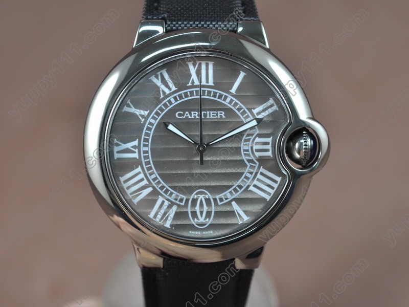 カルティエCartier Ballon Blue de Cartier Ti/Le Dark Grey Swiss Eta 2824-2 Automatic自動巻き