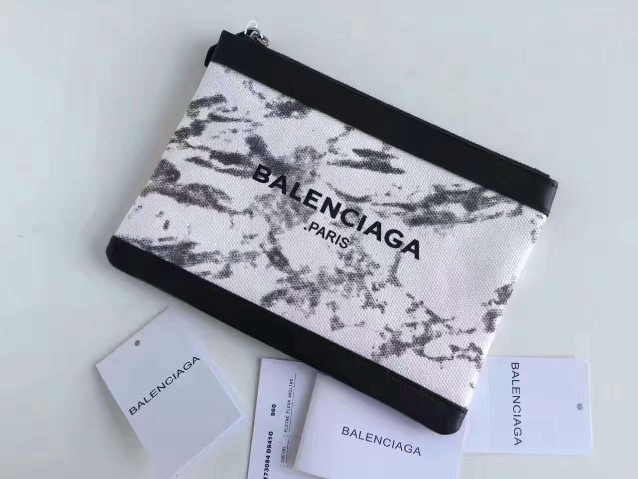 偽物バレンシアガ バッグ 2024新作BALENCIAGA キャンバスxボックスカーフ セカンドバッグ bg17814-1