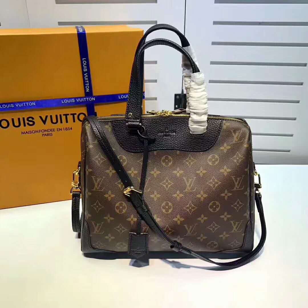 ルイヴィトンコピーバッグ LOUIS VUITTON 2024新作 クラッチバッグ ショルダーバッグ M50056