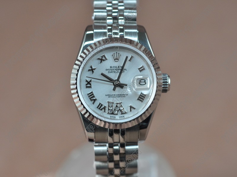 ロレックスRolex DateJust 25mm SS/Silver Swiss Eta 2671-2自動巻き