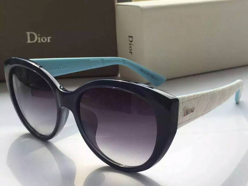 CHRISTIAN DIOR ディオールコピー サングラス 2024春夏新作 レディース UVカット 眼鏡 drglass150805-5