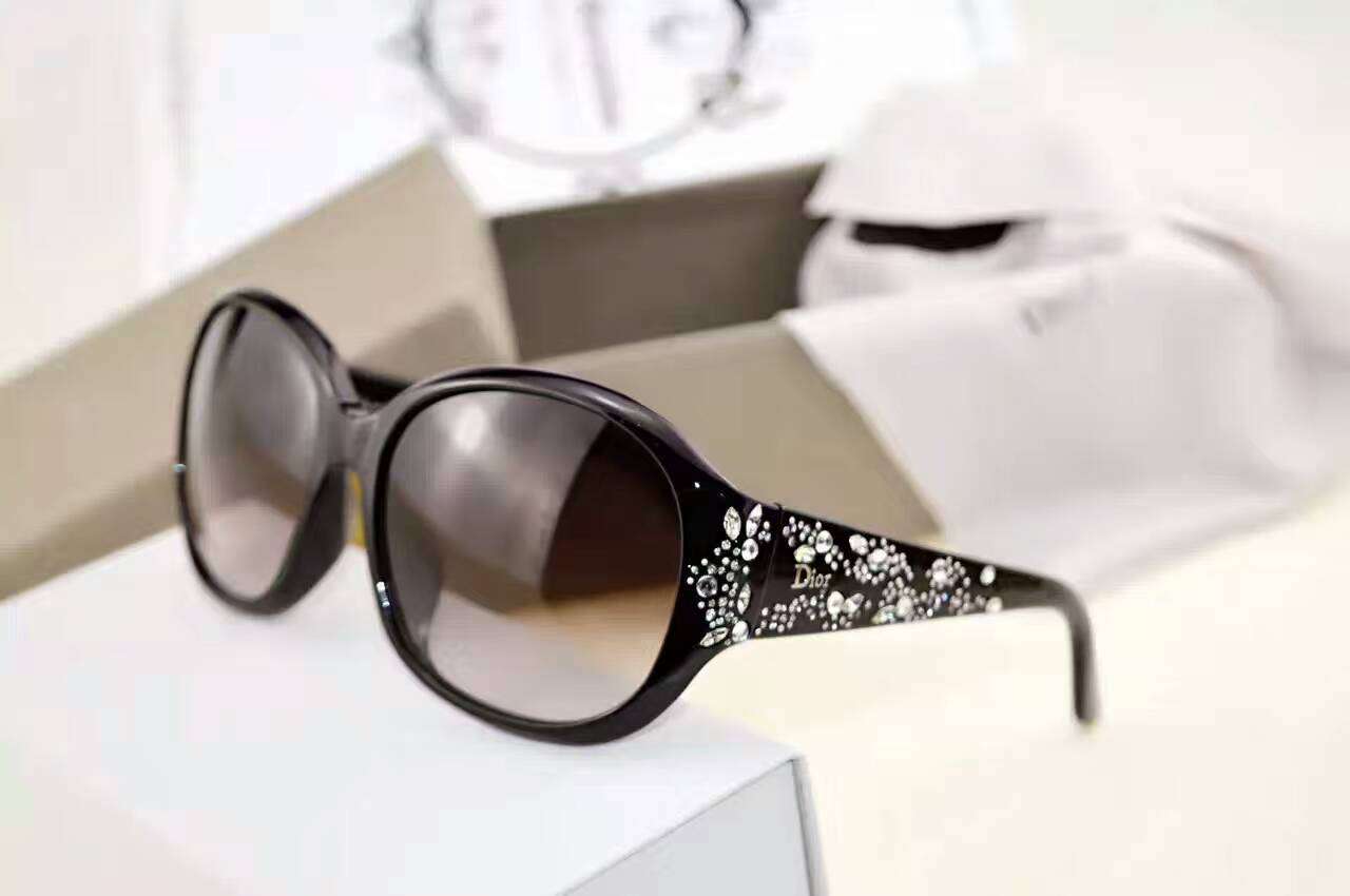 ディオールコピー サングラス CHRISTIAN DIOR 2024新品 UVカット レディース サングラス drglass161116-12