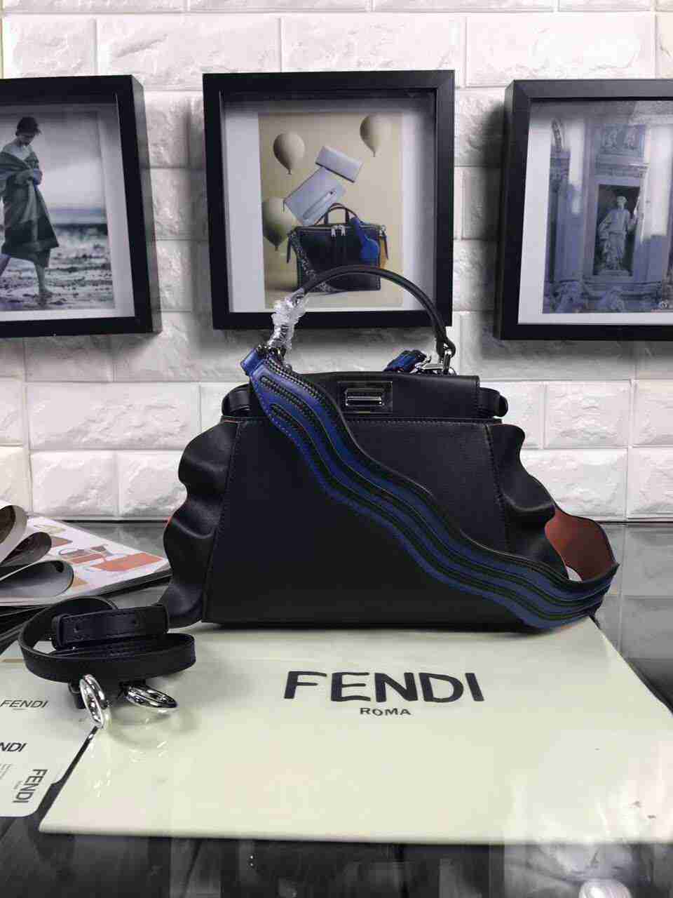 FENDI 偽物フェンディ バッグ 2024新作 ファッション 手提げショルダーバッグ fdb2705-4