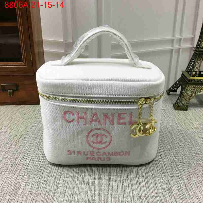 偽物シャネル バッグ 2017超美品! CHANEL レディース マルチカラー コスメポーチ chanel8806A-1