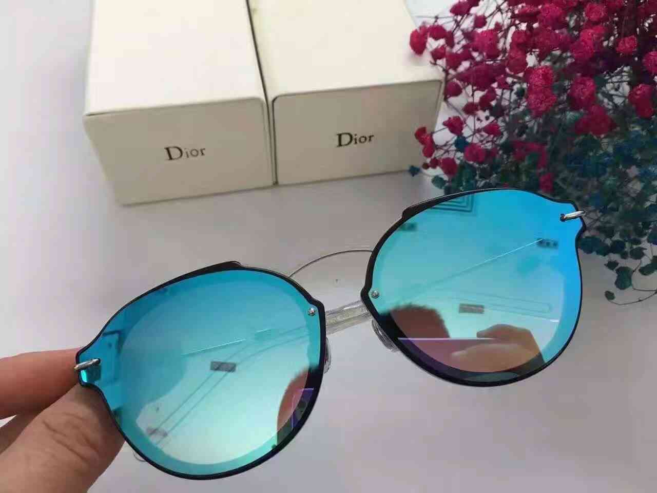 ディオールコピー サングラス CHRISTIAN DIOR 2024新品 UVカット レディース サングラス drglass161116-26